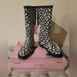 Ladies Tall Rain Boots, Size: 8